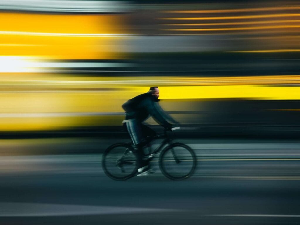 Men's Travel Outfits Look Cool on long Haul Flights
